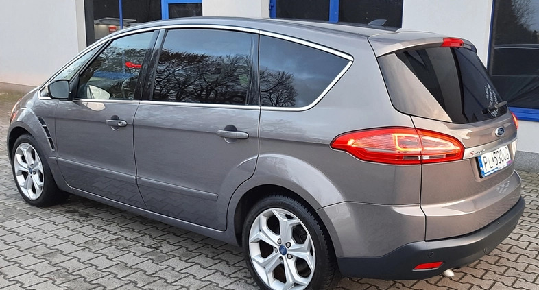 Ford S-Max cena 39500 przebieg: 215000, rok produkcji 2011 z Leszno małe 137